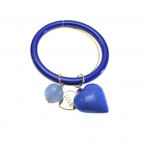 Arteregalo - Bracciale rigido blu con charms. FER270786