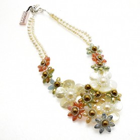 Ottaviani - Collana con madreperla, perle e cristalli. 480538
