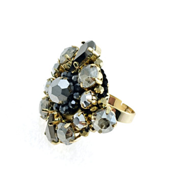 Ottaviani - Bracciale, orecchini e anello con perle, giada, cristalli e strass. 500434